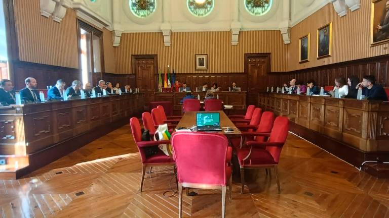 La Diputación impulsa los planes provinciales de obras y servicios con 16 millones La Diputación impulsa los planes provinciales de obras y servicios con 16 millones