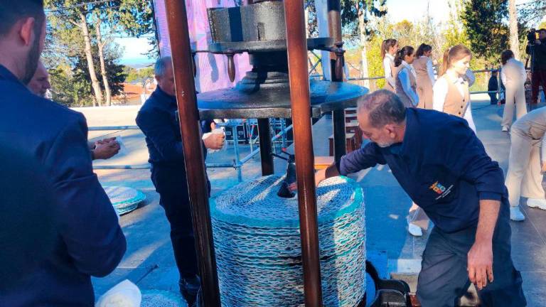 La Fiesta de la Aceituna de Martos alcanza su punto álgido con una espectacular acogida La Fiesta de la Aceituna de Martos alcanza su punto álgido con una espectacular acogida