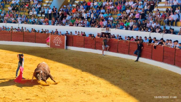Villanueva del Arzobispo le echa valor en el albero Villanueva del Arzobispo le echa valor en el albero