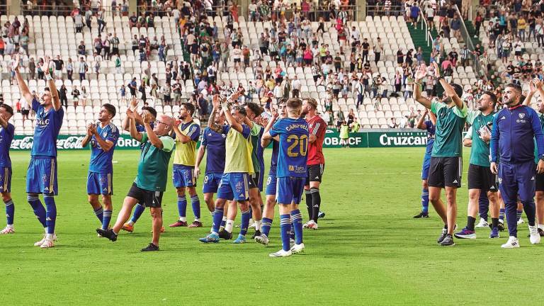 El Linares Deportivo se enfrenta al Málaga en casa El Linares Deportivo se enfrenta al Málaga en casa