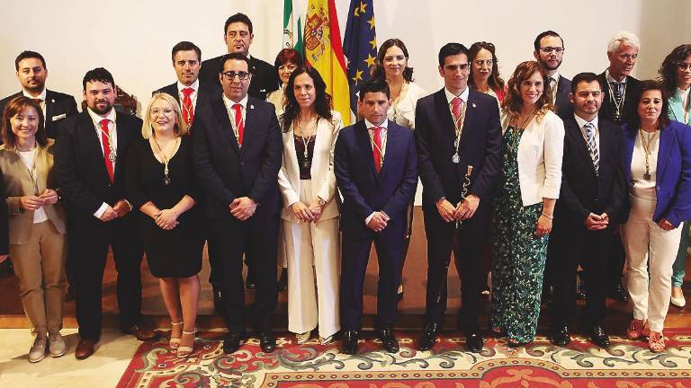 Marino Aguilera se estrena con guiños a la oposición y las aldeas Marino Aguilera se estrena con guiños a la oposición y las aldeas