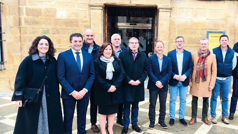 Relevo en Rus: Rocío Beltrán es la nueva alcaldesa Relevo en Rus: Rocío Beltrán es la nueva alcaldesa