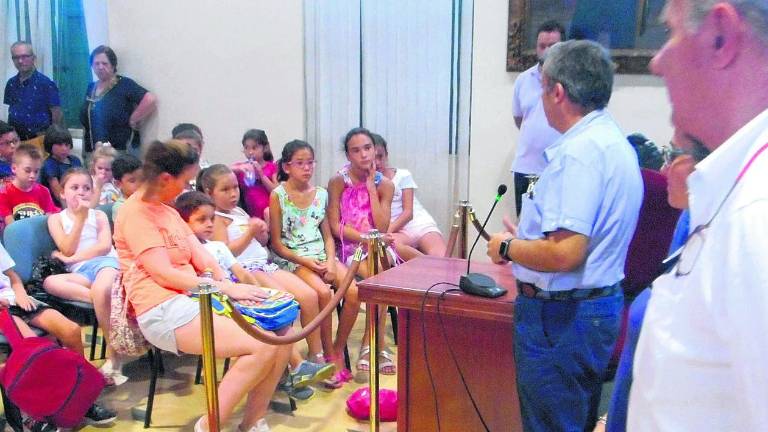 Pequeños concejales por un día