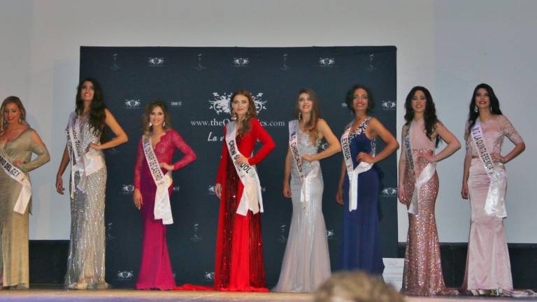 toda una reina de la belleza toda una reina de la belleza