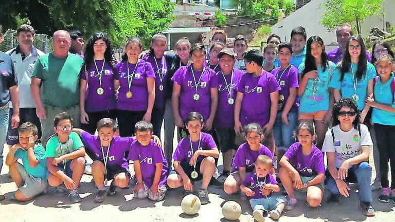 Una escuela que apunta alto Una escuela que apunta alto