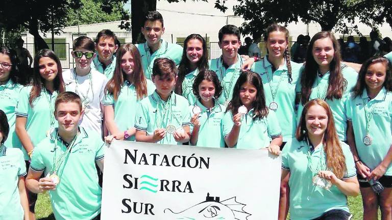 La natación alcalaína se afianza La natación alcalaína se afianza