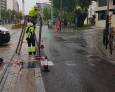 Se lleva un semáforo por delante y se da a la fuga Se lleva un semáforo por delante y se da a la fuga