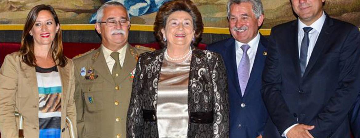 “Este premio nos da una alegría inmensa, porque es el reconocimiento a un equipo que se está matando a trabajar” “Este premio nos da una alegría inmensa, porque es el reconocimiento a un equipo que se está matando a trabajar”