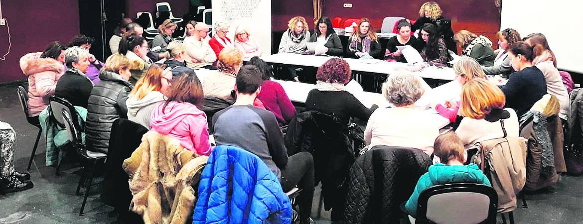 Ternas para la entrega de los Premios Ana López Gallego Ternas para la entrega de los Premios Ana López Gallego