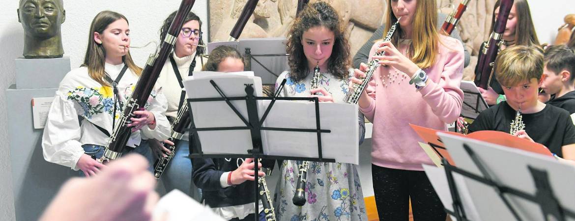 Música y pintura se dan la mano en el Museo de Jaén Música y pintura se dan la mano en el Museo de Jaén
