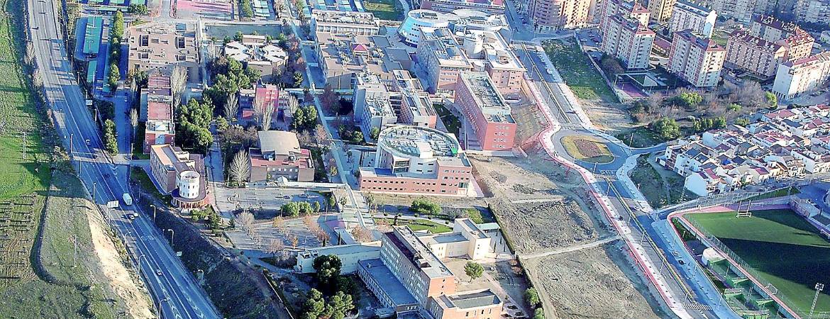 25 años ligados a la Universidad 25 años ligados a la Universidad