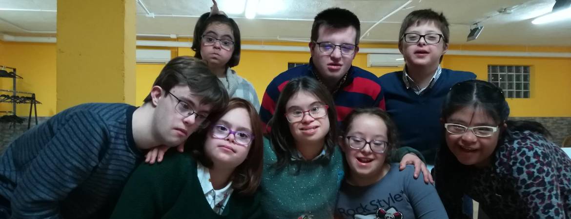 Merecido aplauso a menores que son un ejemplo Merecido aplauso a menores que son un ejemplo