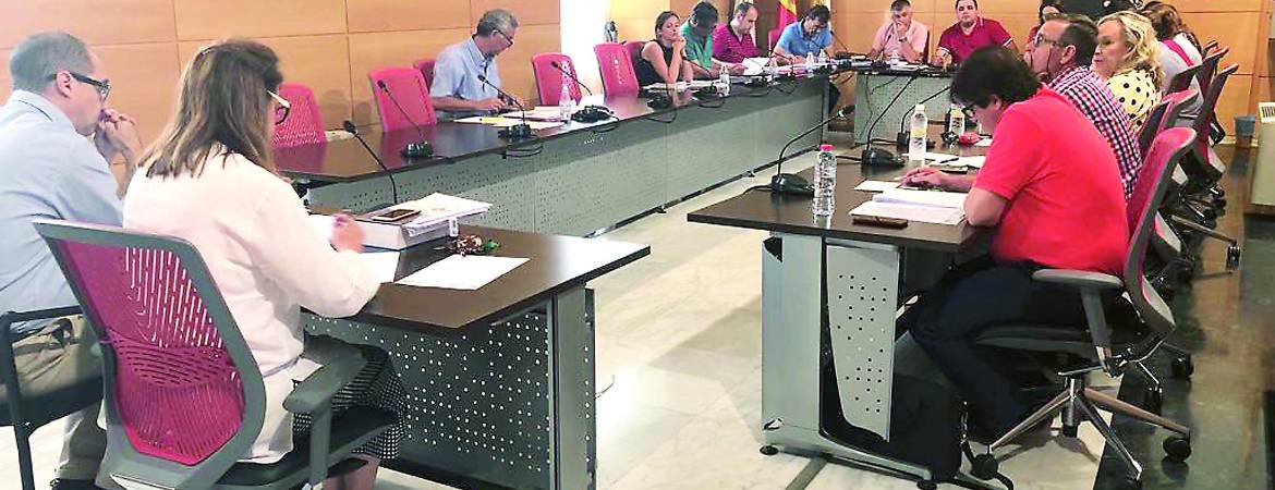 El Partido Popular encuentra a los sustitutos de los exediles El Partido Popular encuentra a los sustitutos de los exediles