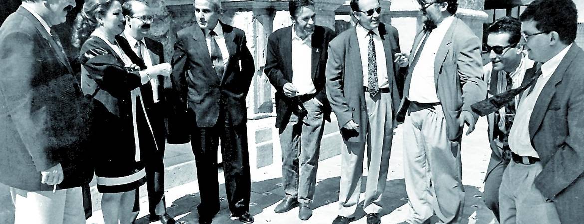25 años ligados a la Universidad 25 años ligados a la Universidad