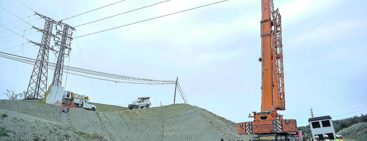 El Jaén Plaza se parará solo meses en el peor escenario para el PGOU El Jaén Plaza se parará solo meses en el peor escenario para el PGOU