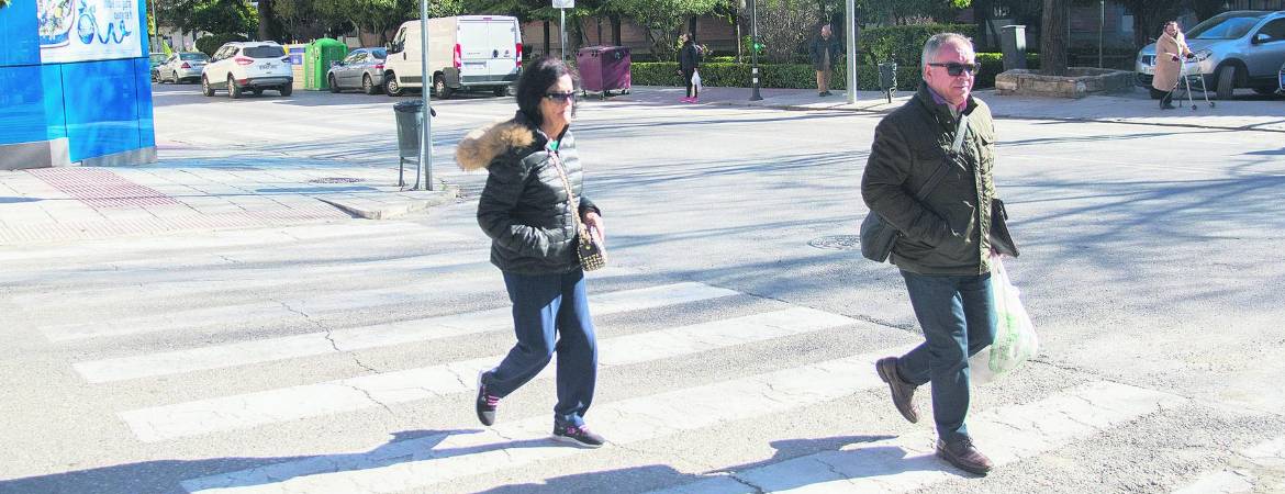 Pasos de peatones y vías más accesibles Pasos de peatones y vías más accesibles