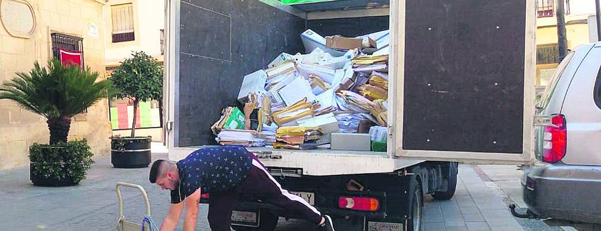 Polémico traslado de papeles municipales Polémico traslado de papeles municipales