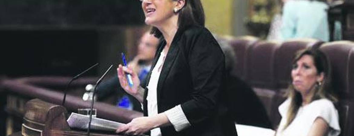 Parte del PSOE critica la labor en el conflicto catalán Parte del PSOE critica la labor en el conflicto catalán