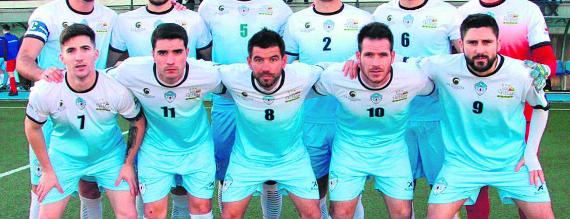 El Villacarrillo sufre el peso de la categoría ante el Vélez CF El Villacarrillo sufre el peso de la categoría ante el Vélez CF