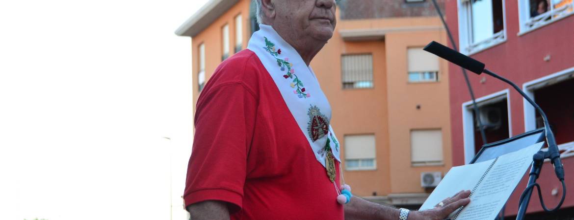 Emotiva despedida a la patrona Emotiva despedida a la patrona