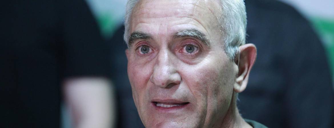 Cañamero muestra su disposición a encabezar la lista de Podemos-IU por Jaén Cañamero muestra su disposición a encabezar la lista de Podemos-IU por Jaén