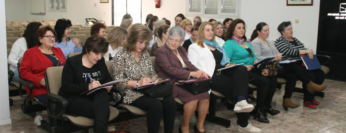 La mujer en la cooperativa La mujer en la cooperativa