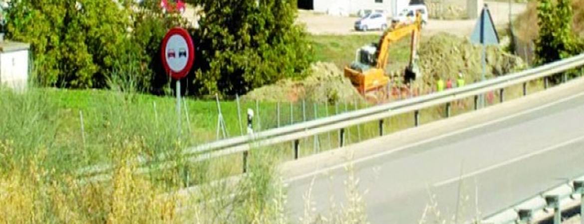 La A-32 cobrará vida en verano con obras en dos nuevos tramos La A-32 cobrará vida en verano con obras en dos nuevos tramos