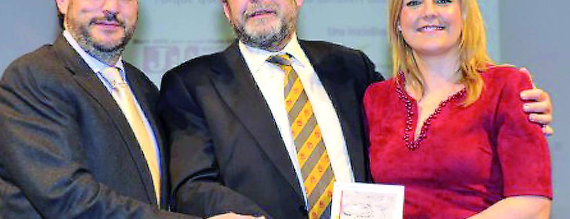 Baeza llora a Martín Morales Baeza llora a Martín Morales