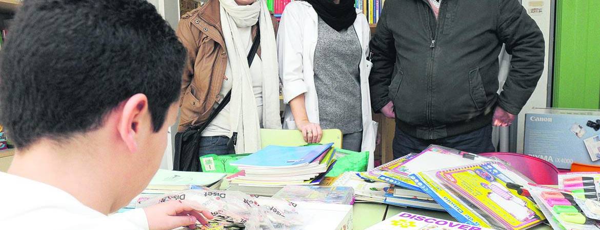 La Orden de Santa María dona material al “Materno-Infantil” La Orden de Santa María dona material al “Materno-Infantil”