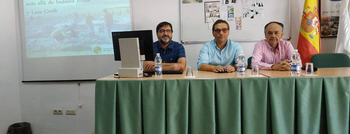 Futuras salidas en la arqueología jienense Futuras salidas en la arqueología jienense