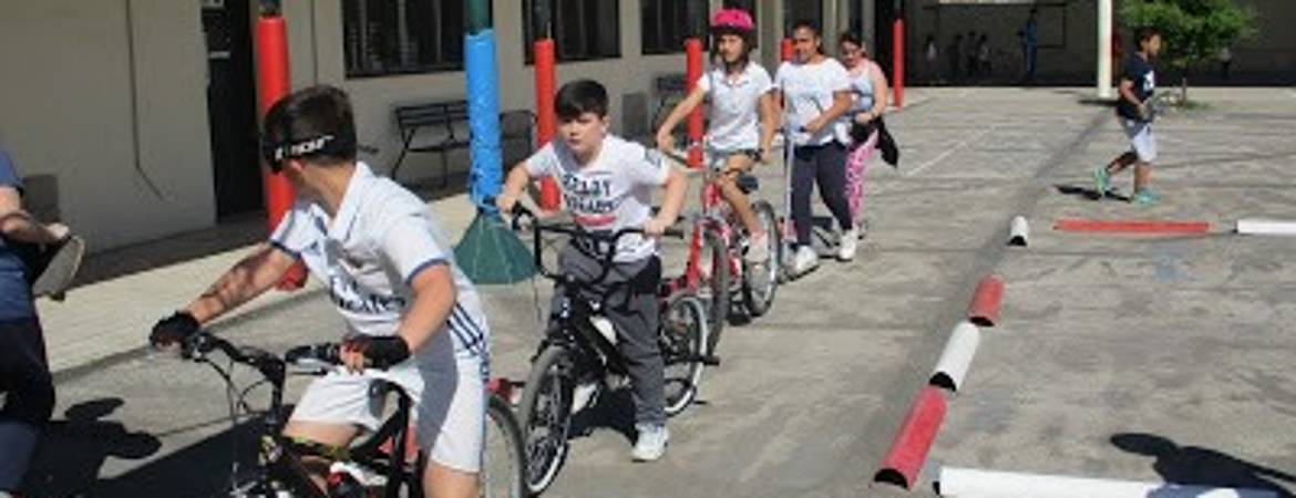 La educación vial, materia de examen para los estudiantes La educación vial, materia de examen para los estudiantes