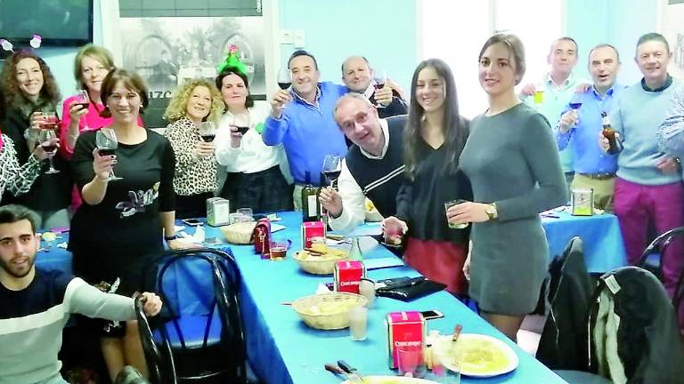 La familia Molina Liébana, junta La familia Molina Liébana, junta