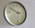 Escuela británicas cambian sus relojes Escuela británicas cambian sus relojes