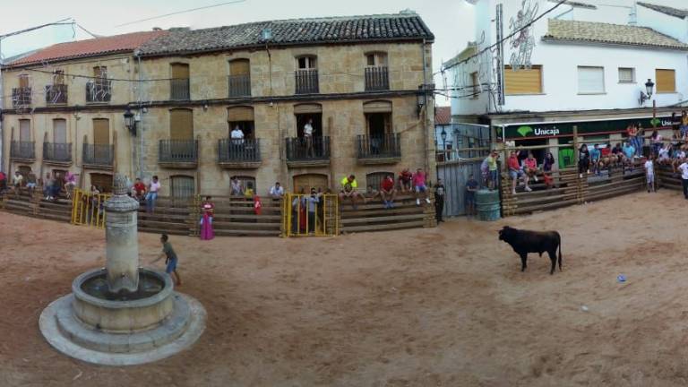 Unos encierros centenarios Unos encierros centenarios
