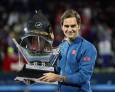 Roger Federer doblega a Stefanos Tsitsipas y se hace centenario en Dubái Roger Federer doblega a Stefanos Tsitsipas y se hace centenario en Dubái