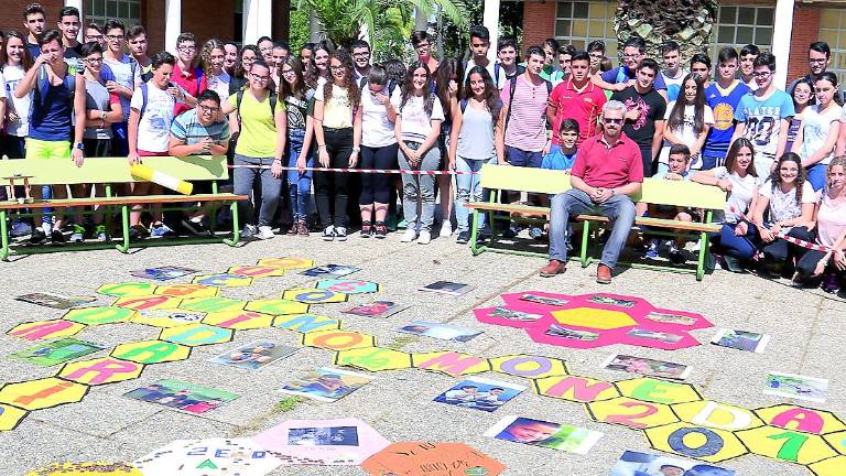 Un camino hacia la solidaridad Un camino hacia la solidaridad