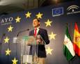 Moreno llama a superar “entre todos” las amenazas de la UE Moreno llama a superar “entre todos” las amenazas de la UE