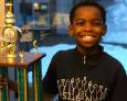 Se convierte en campeón escolar de ajedrez y consigue un hogar para su familia Se convierte en campeón escolar de ajedrez y consigue un hogar para su familia