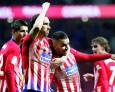 El Atlético evita el alirón del Barcelona al ganar al Valencia El Atlético evita el alirón del Barcelona al ganar al Valencia