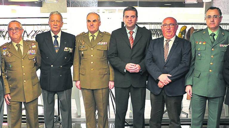 La Hermandad de Veteranos de las Fuerzas Armadas y la Guardia Civil celebra su patrón La Hermandad de Veteranos de las Fuerzas Armadas y la Guardia Civil celebra su patrón