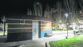 CERRADO. El kiosco del Parque Juan Pablo II no ha llegado a abrir sus puertas. 