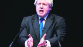 BREXIT. Boris Johnson afirma que el plan de la primera ministra es un “engaño”.