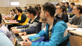 FORMACIÓN. Estudiantes siguen una de las clases en una de las aulas de la Universidad de Jaén.