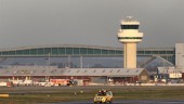 DRONES. El aeropuerto suspendió sus vuelos por avistamientos sospechosos.