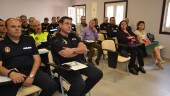 CHARLA. Jefes de la Policía Local de distintos municipios de la provincia de Jaén en la reunión de coordinacion de seguridad.