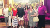 RECONOCIMIENTO. La alcaldesa, Paqui Medina, junto a Miguel Madero y su familia.