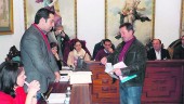 INCORPORACIÓN. Francisco García toma posesión como concejal por Izquierda Unida.