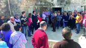 HISTORIA. Varios vecinos visitan la Torre Almedina junto al alcalde y técnicos del área de Cultura y Patrimonio.