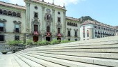 ADMINISTRACIÓN. El Ayuntamiento, en la Plaza de Santa María. 