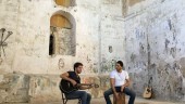 VIDEOCLIP. Martín y Adrián Rosito grabaron en Úbeda, en San Lorenzo, su vídeo “Clave de sol”. 
